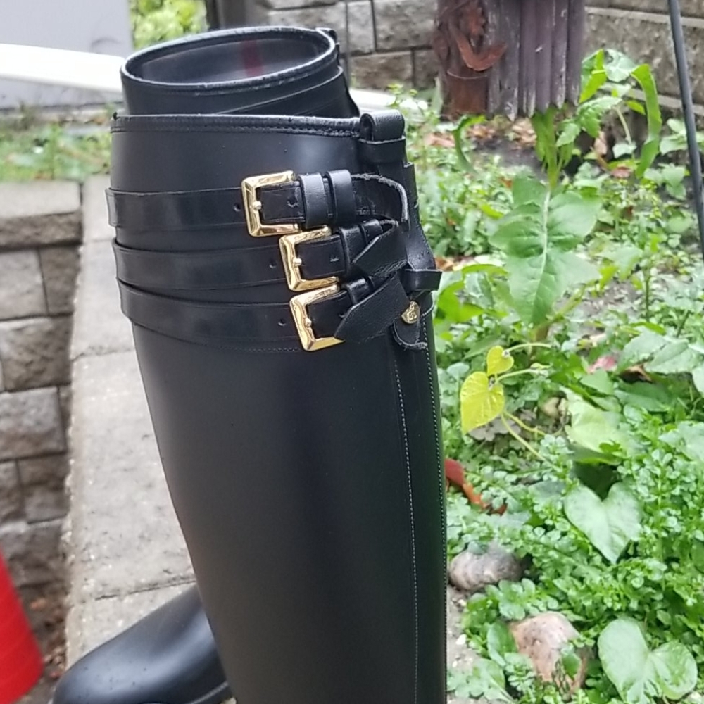 ⭐⭐⭐BURBERRY RIDING BOOTS ⭐⭐ - Picture 9 of 13